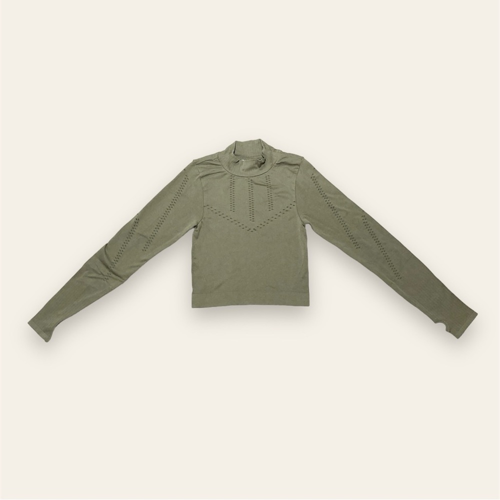 NWT Old Navy Seamless Cropped Performance Top